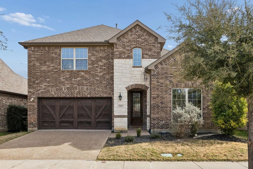 505 Proud Knight Lane, Lewisville