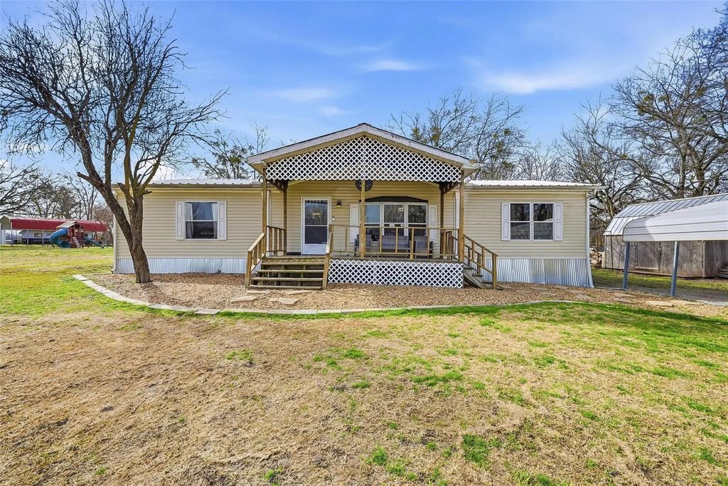 9644 County Road 744, Princeton