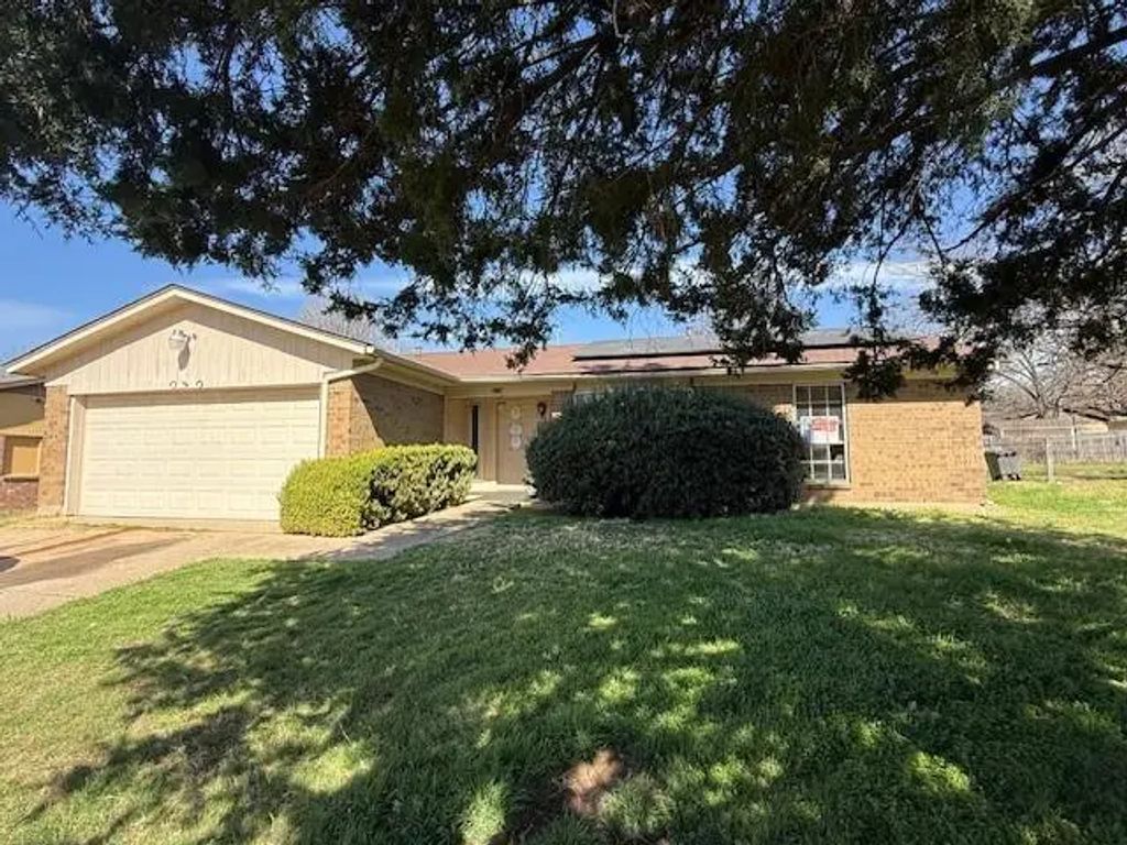 3313 Oak Timber Drive, Forest Hill