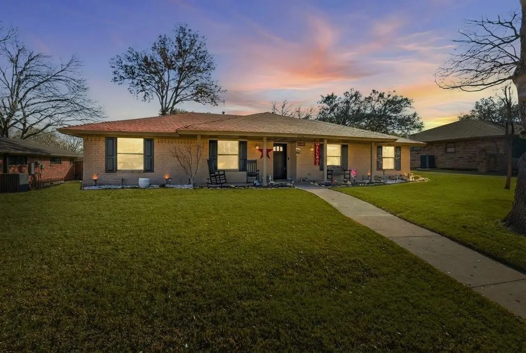1712 Westridge Drive, Plano