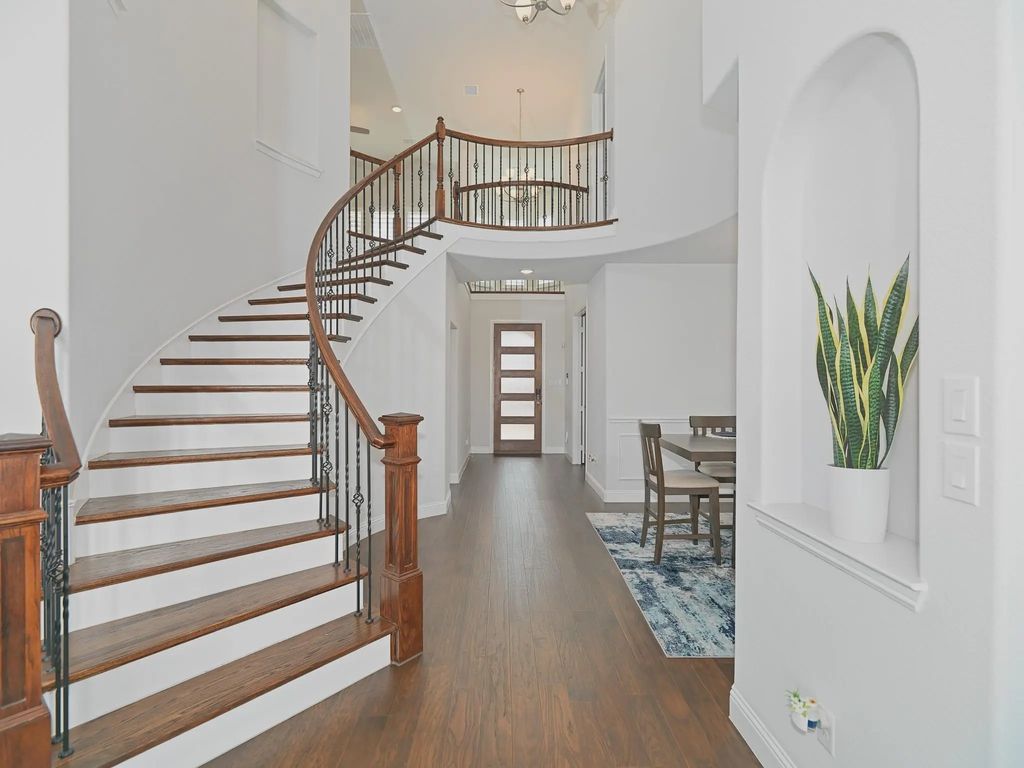 7021 Broomsedge Drive, Argyle