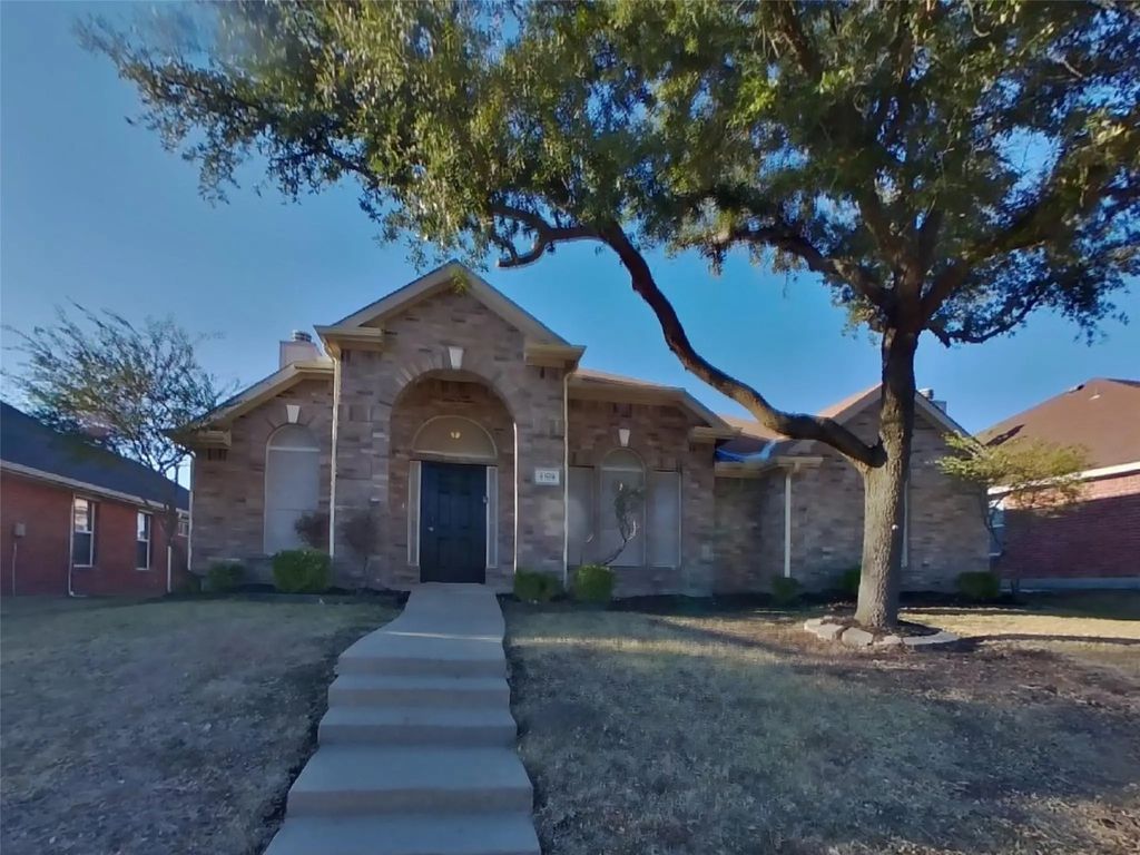 2109 Pecan Creek Drive, Mesquite