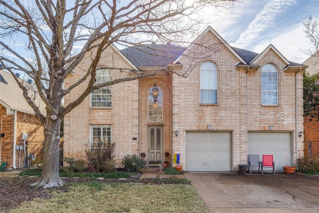 1536 Waterside Court, Dallas