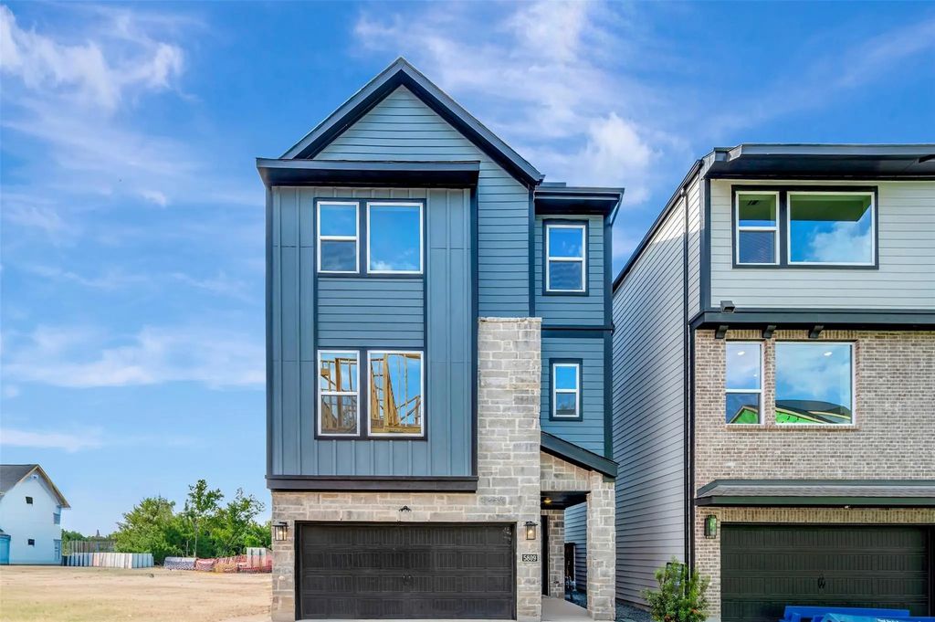 5809 Water Bridge Lane, Fort Worth