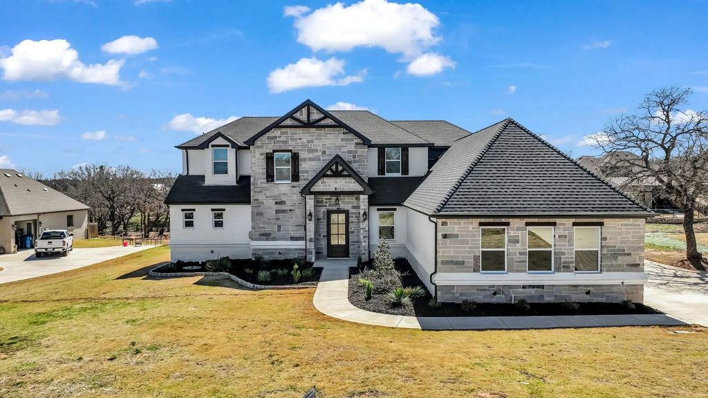 265 Sugartree Circle, Lipan