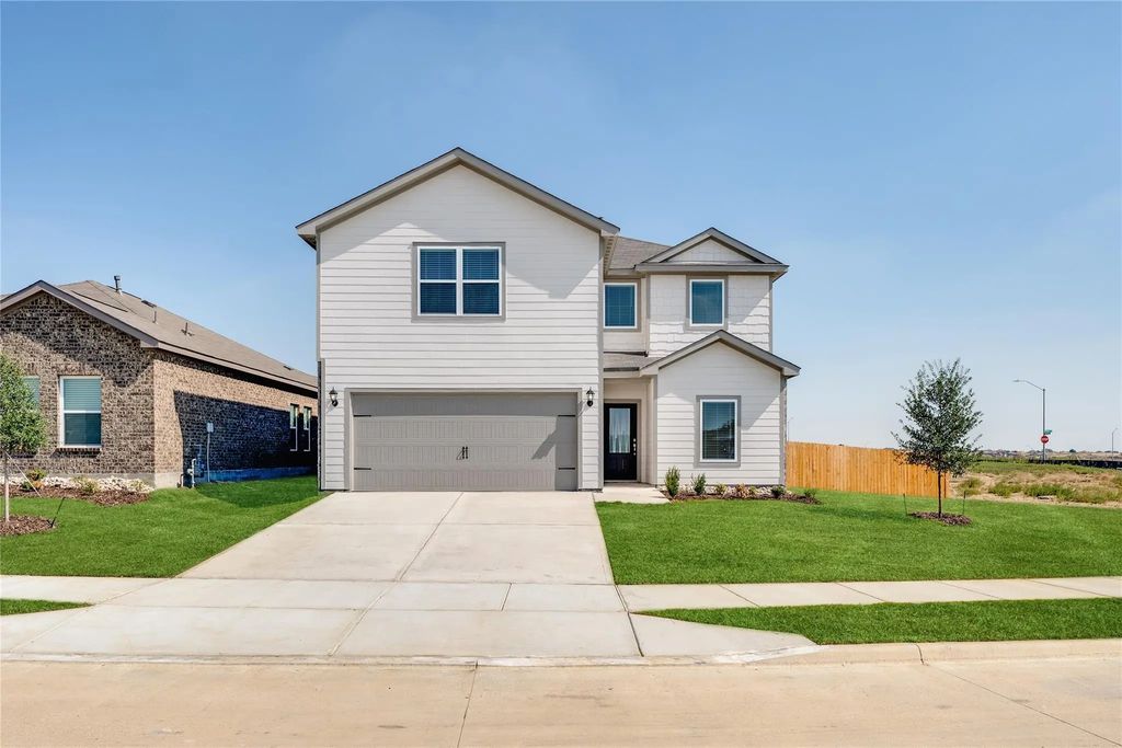 900 Sedona Drive, Fort Worth