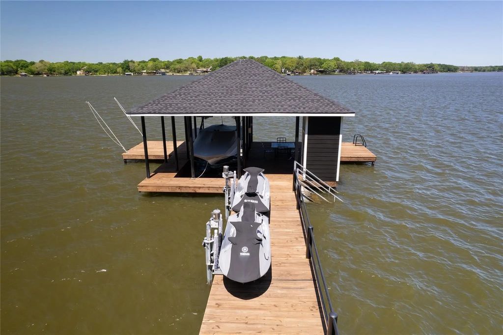11186 Lakeside Lane, Mabank