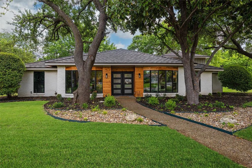10544 Cox Lane, Dallas