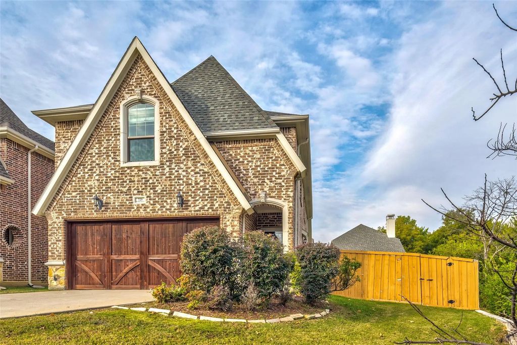 725 Rembrandt Court, Coppell