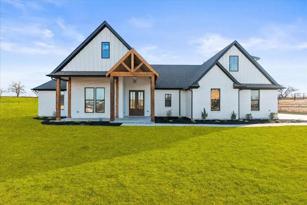 6421 Starlight Ranch Road, Godley