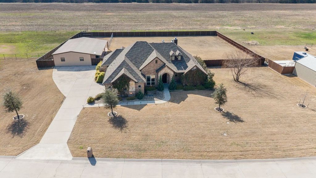 114 Skyview Court, Caddo Mills