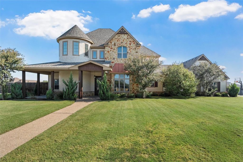 57 Independence Trail, Waco