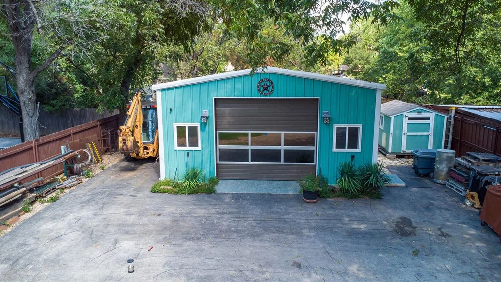 5935 Wall Avenue, Haltom City