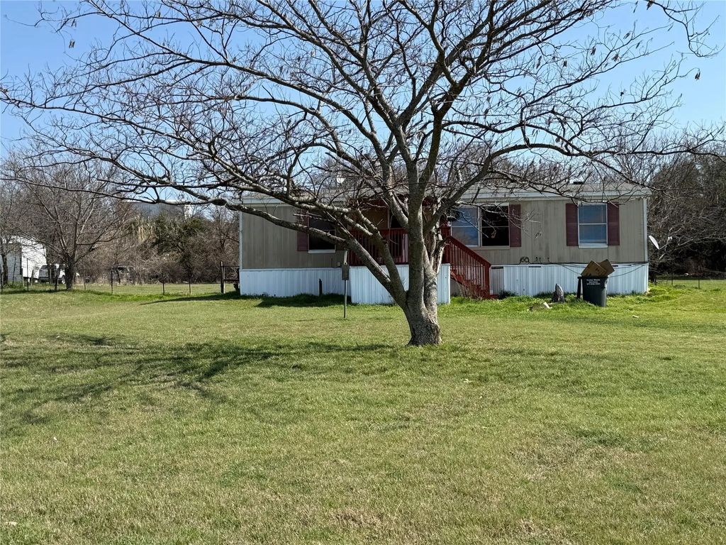 167 Blue Sky Lane, Springtown