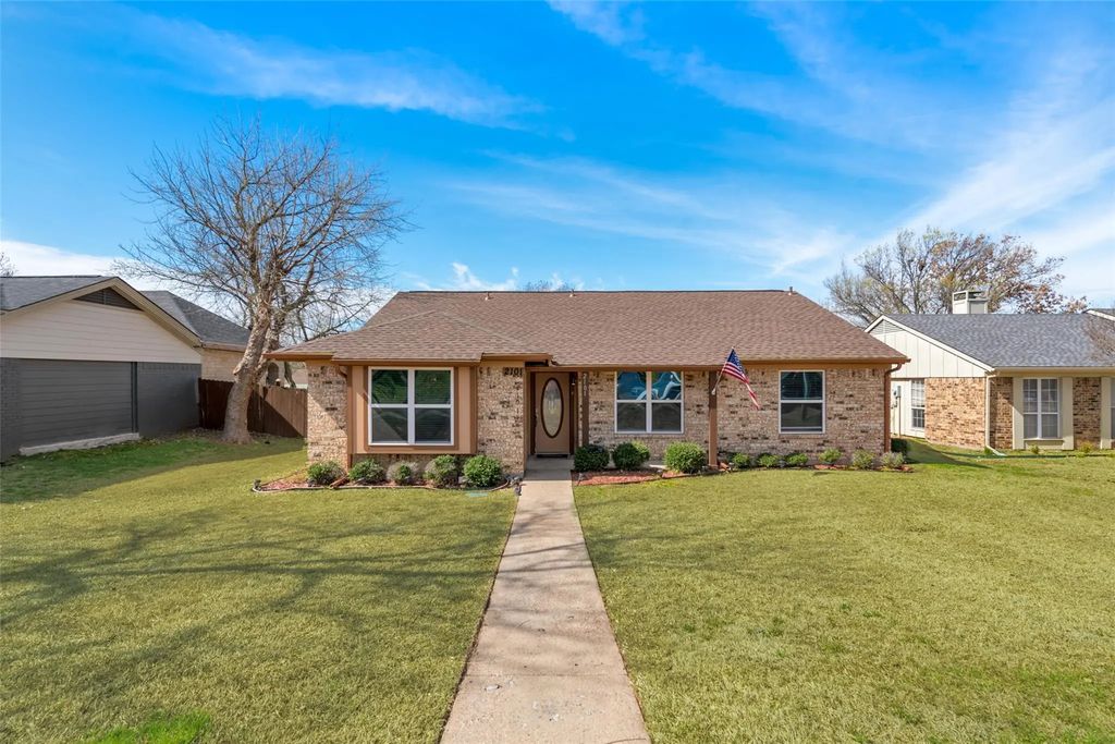 2101 High Bluff Drive, Garland