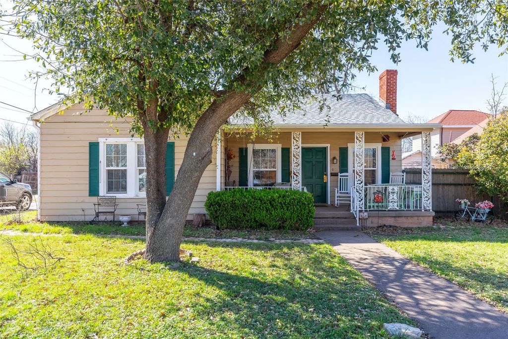 2433 S 11th Street, Abilene