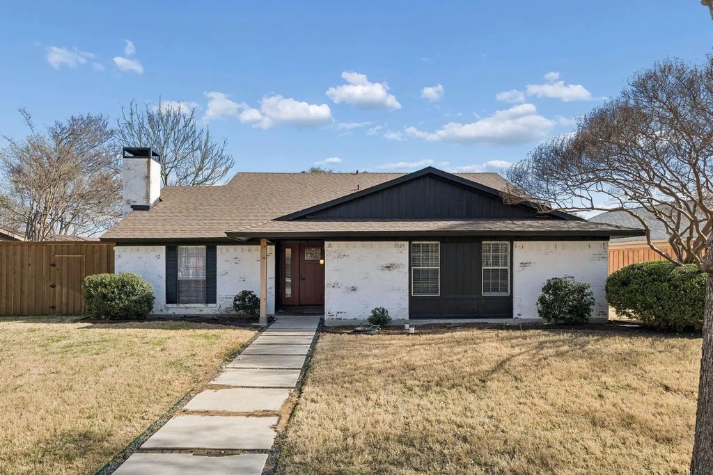 2128 Wheaton Drive, Richardson
