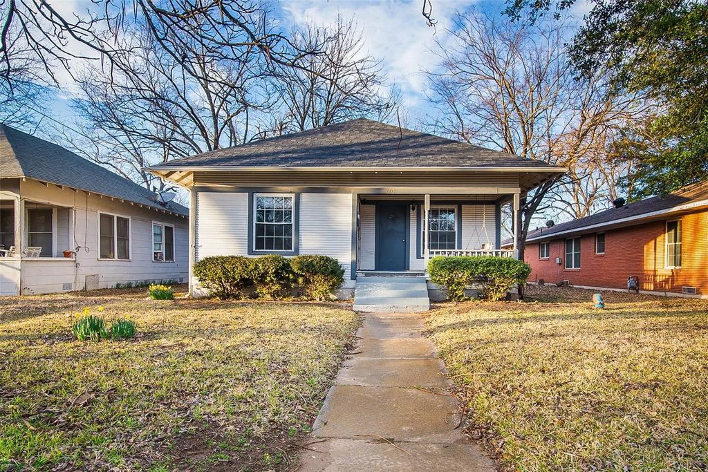 607 E Main Street, Whitesboro