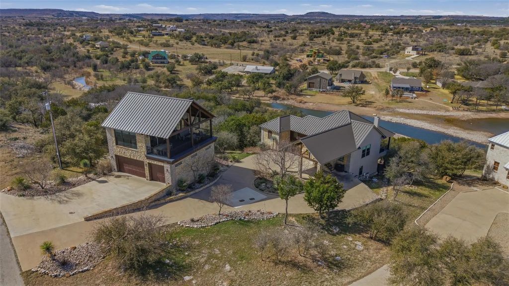 6161 W Hells Gate Drive, Possum Kingdom Lake