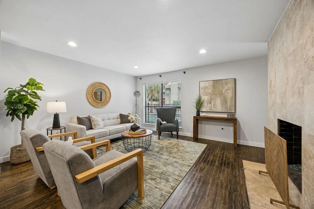 5816 Birchbrook Drive 122, Dallas