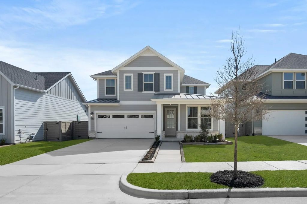 11761 Edgewood Drive, Justin