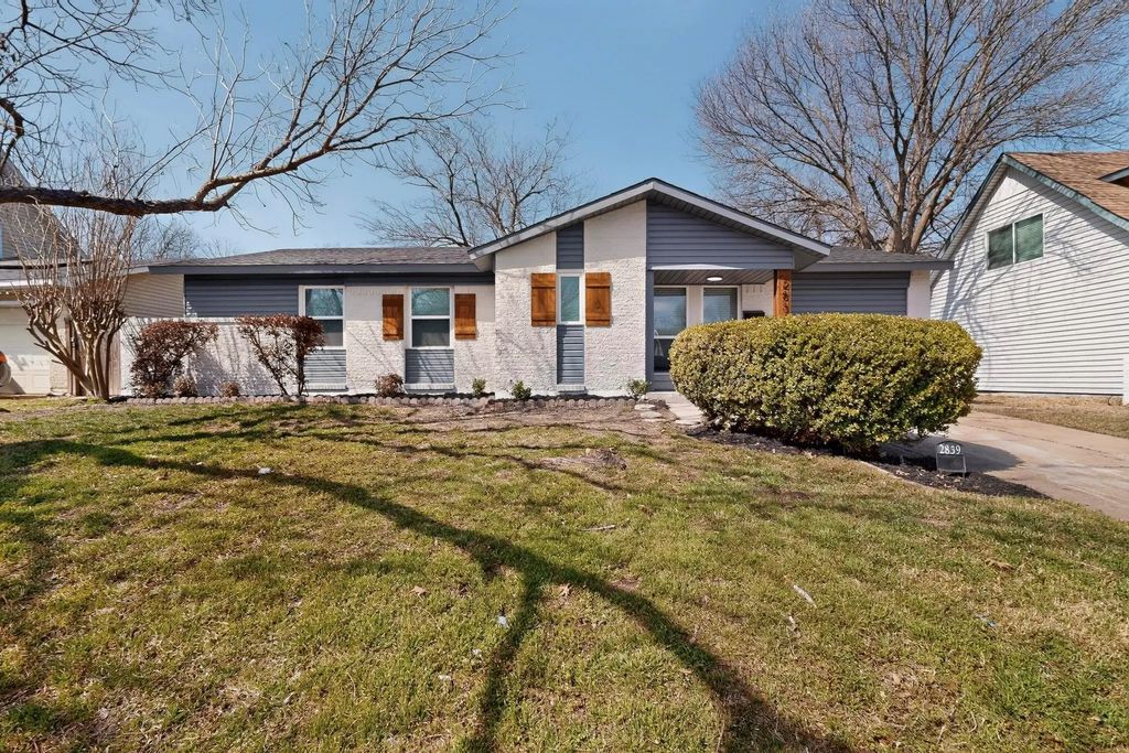 2839 Linhaven Drive, Mesquite