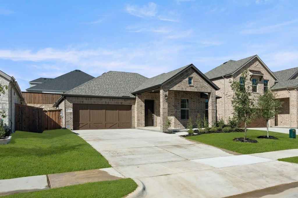 2235 Oak Branch Trail, Midlothian