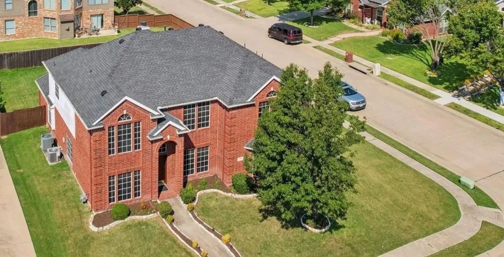 7319 Crane Drive, Sachse
