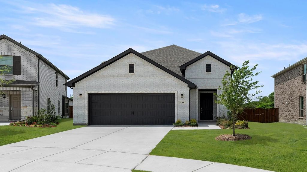 493 Silent Pond Park, Lavon