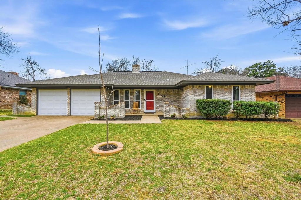 1709 Princeton Drive, Arlington
