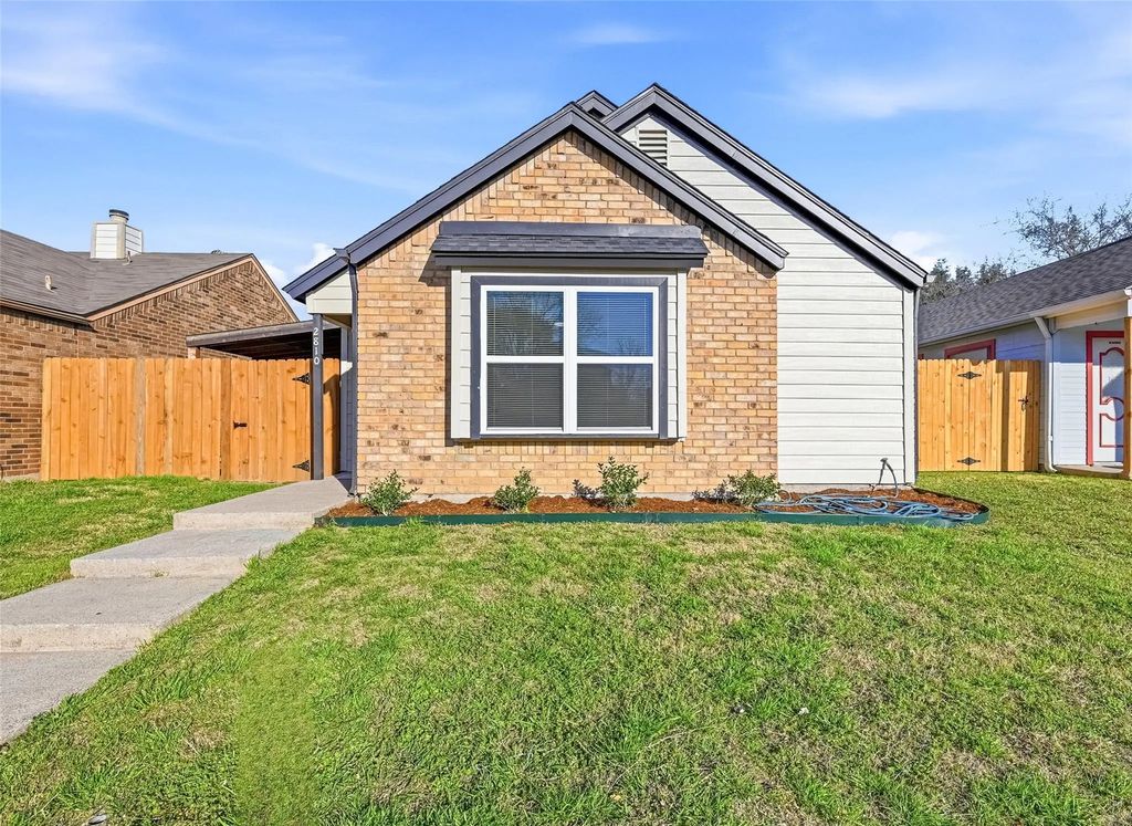 2810 Harvest Lake Drive, Irving