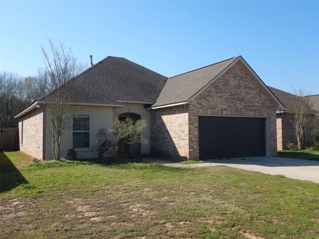 1729 S Reunion Drive, Shreveport