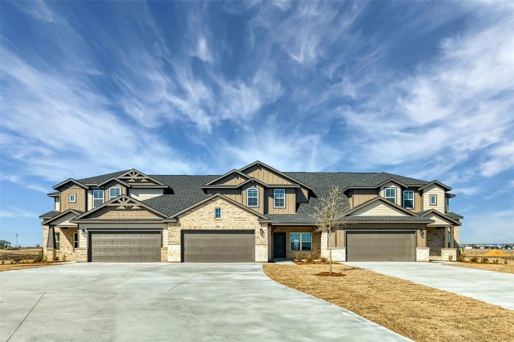 4405-4407-4409 Clovis Court, Midlothian