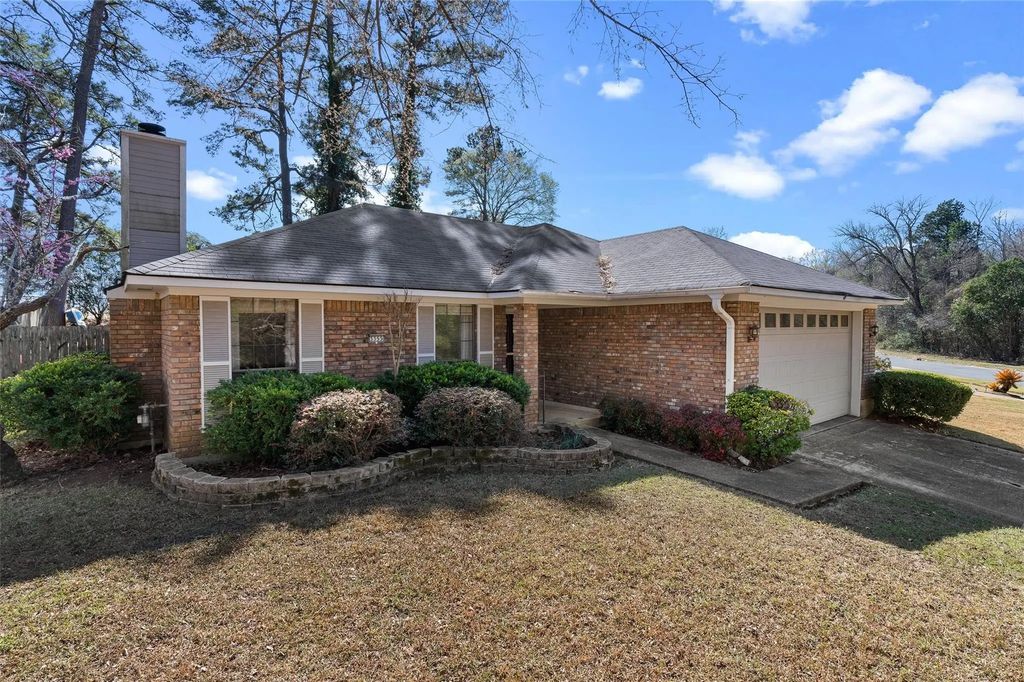 3355 Mackey Lane, Shreveport