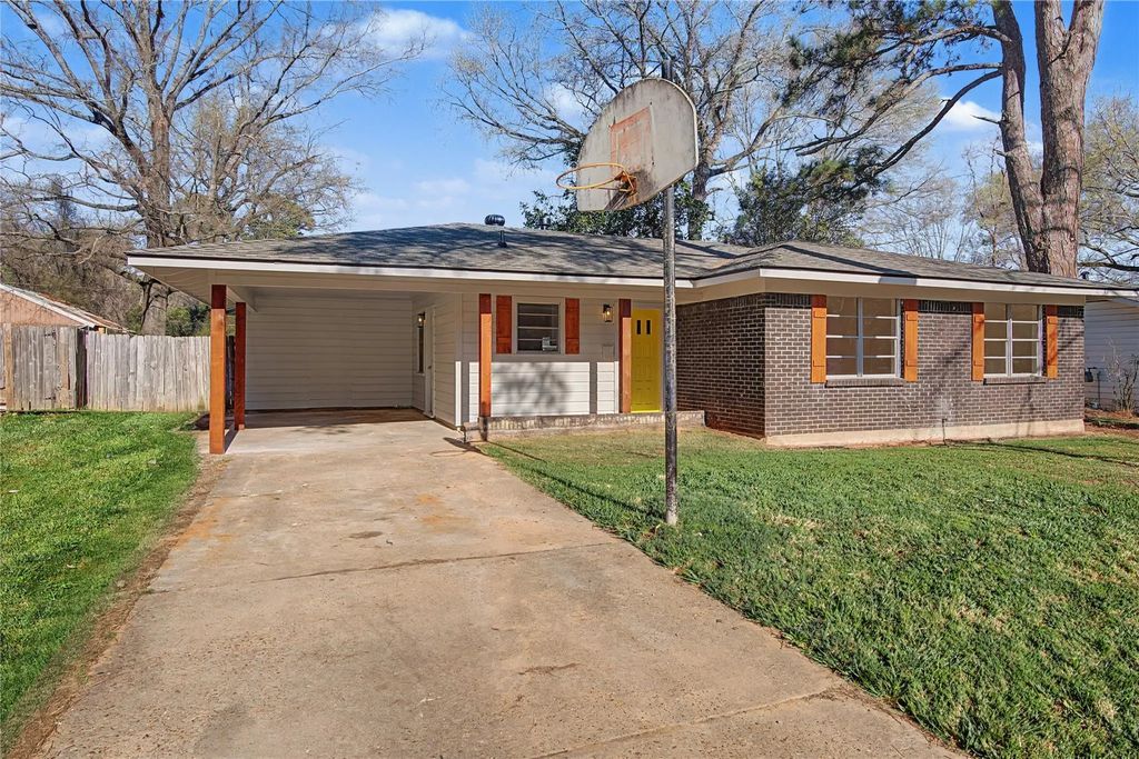 9033 Hilton Drive, Shreveport