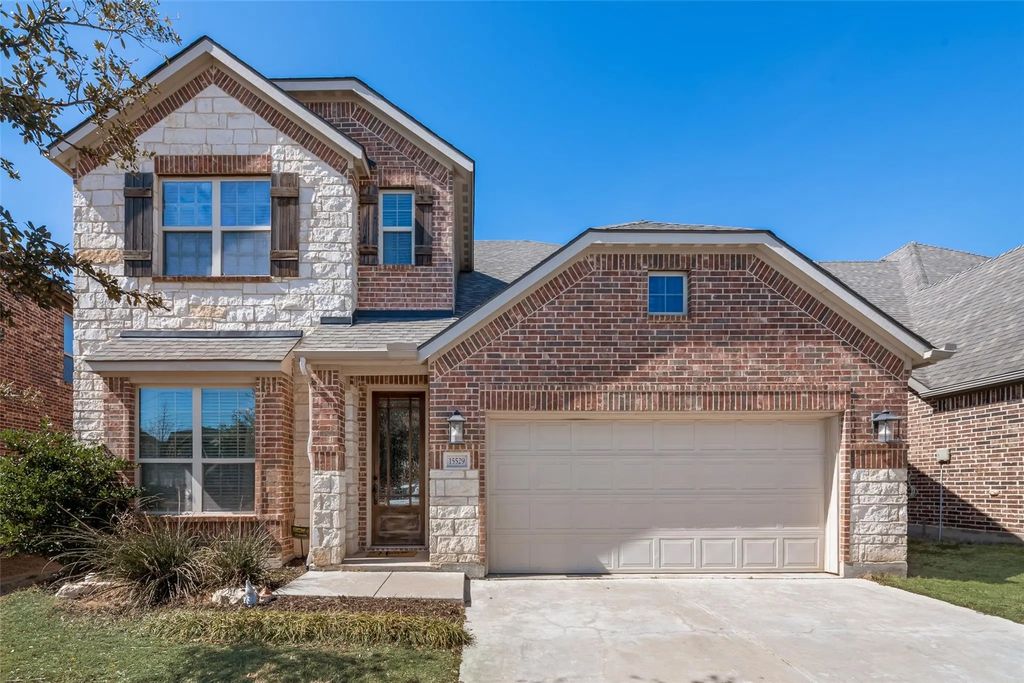 15529 Pioneer Bluff Trail, Fort Worth