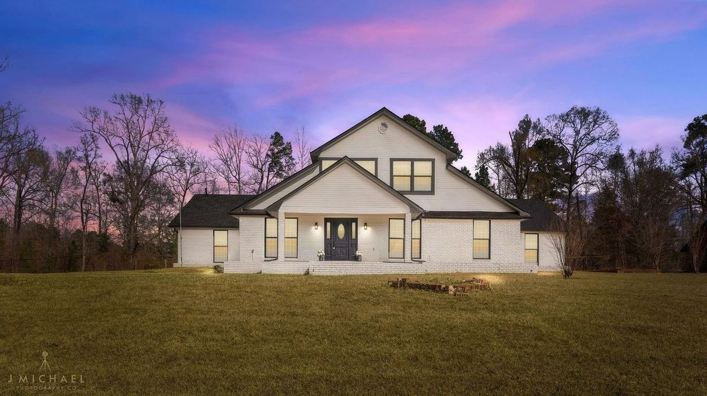 4131 Waller Drive, Shreveport
