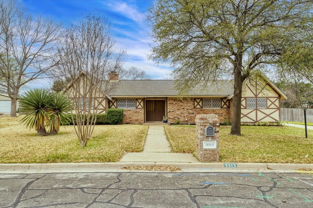 3313 Cliffdale Drive, Waco