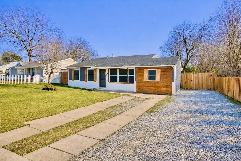 312 Halsey Street, Dallas