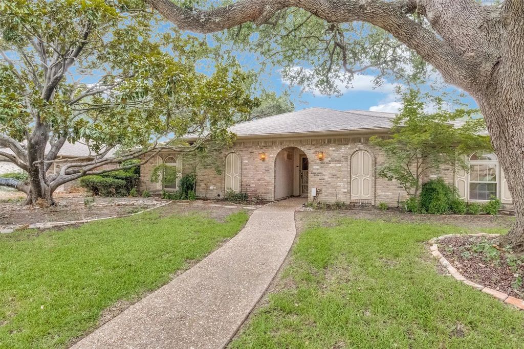 1524 Tampico Drive, Plano