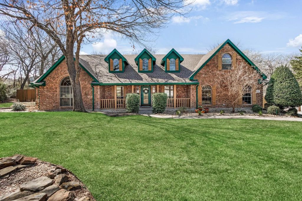 6609 Silver Oak Lane, Fort Worth