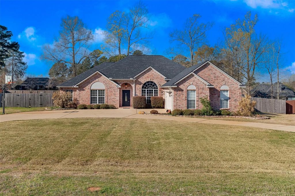 2228 Grapevine Lane, Haughton