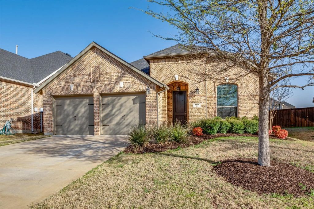 409 Mossy Rock Drive, McKinney