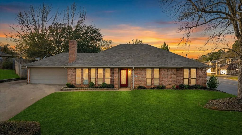 1817 Melissa Street, Longview