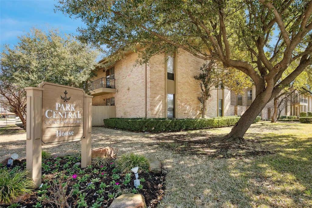 11312 Park Central Place B, Dallas