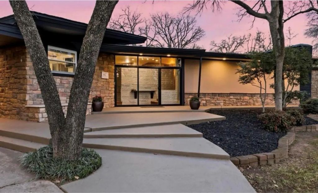 1822 Greenwood Drive, Denton
