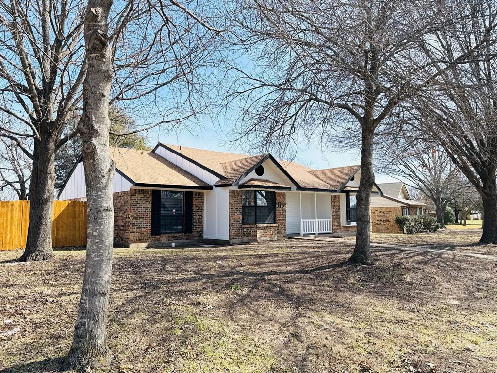 1310 Oak Run Drive, Duncanville