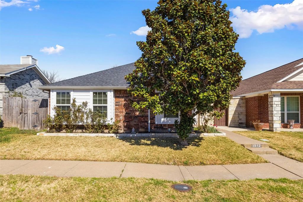 1512 Liberty Lane, Mesquite