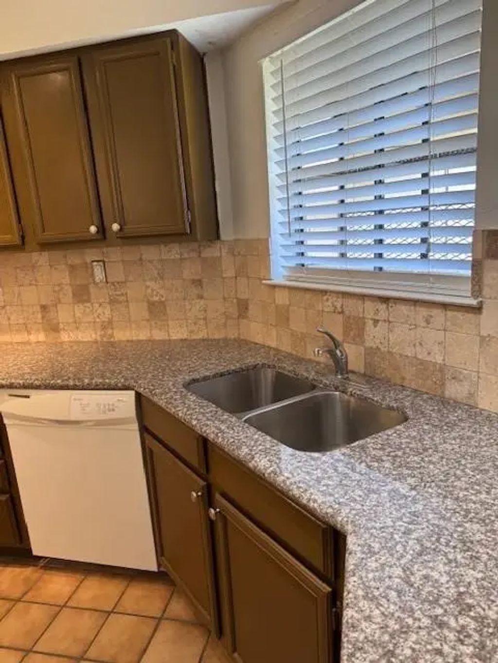 16301 Ledgemont Lane 257, Addison
