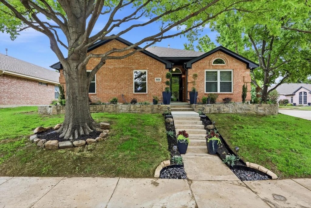3424 Briargrove Lane, Dallas